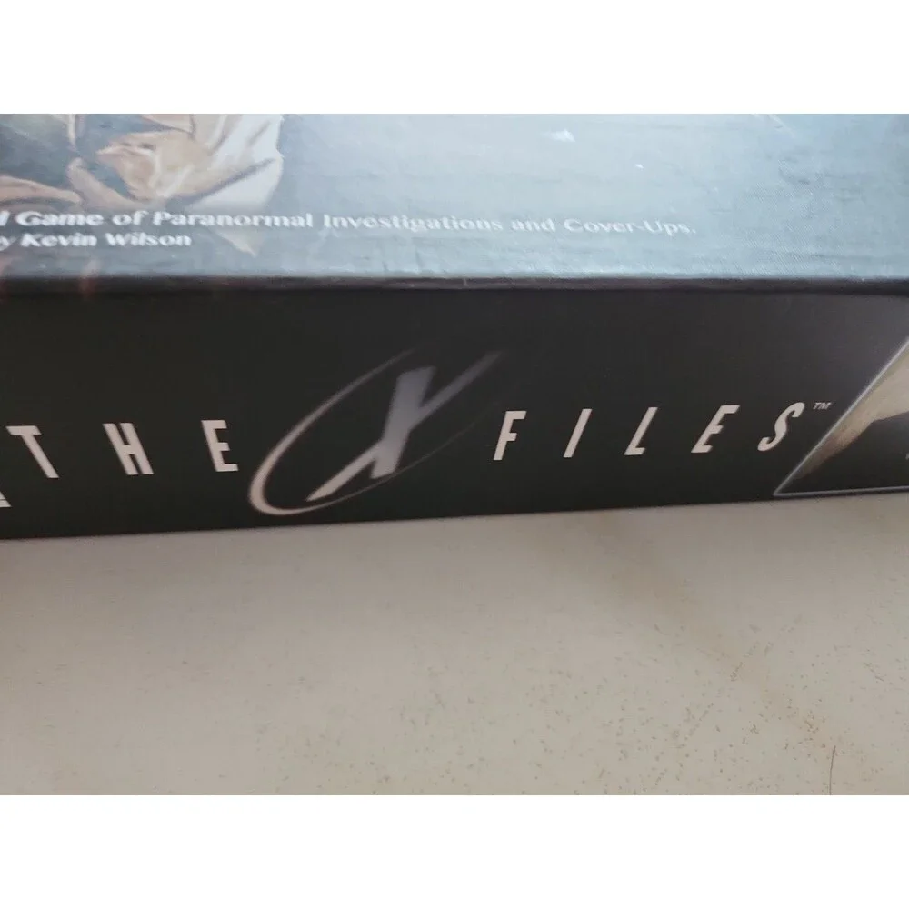 The X-Files Board Game 2014 IDW Cooperative Strategy Paranormal Complete